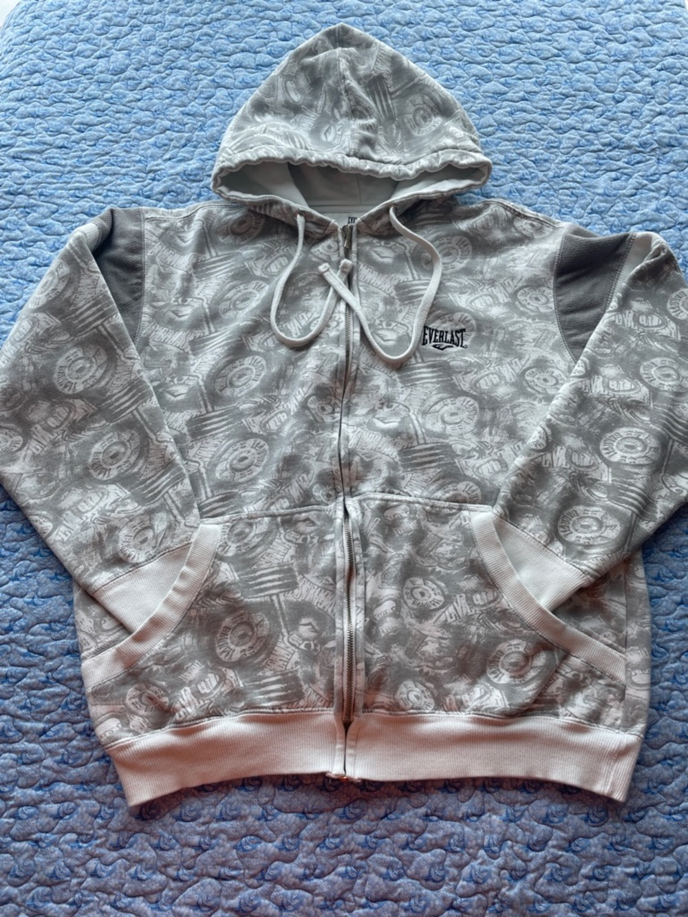 Everlast Light Gray Full-Zip Hoodie with Subtle Print Size L